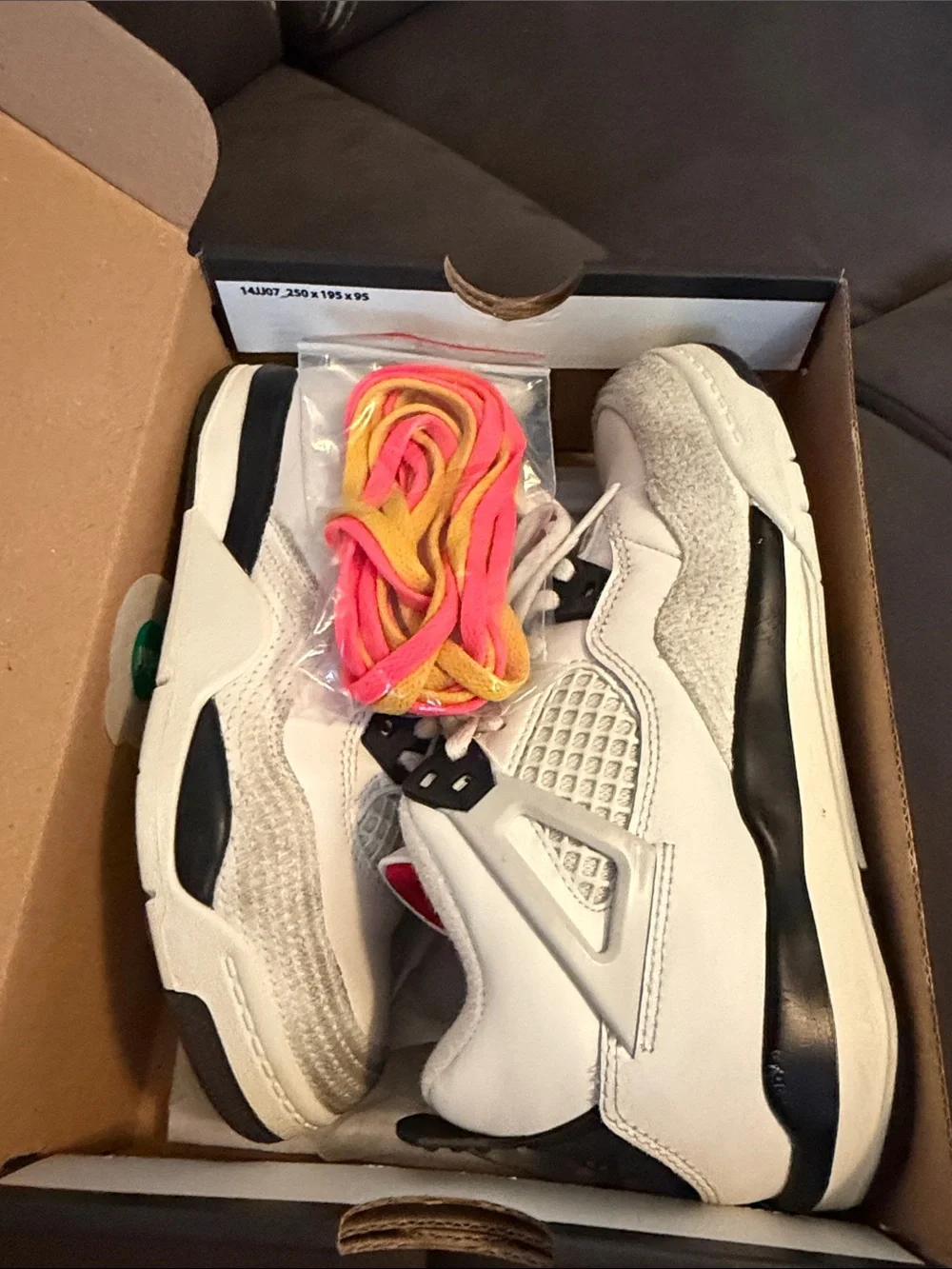 Jordan 4 retro Kids White, Grey & Red Retro Sneakers